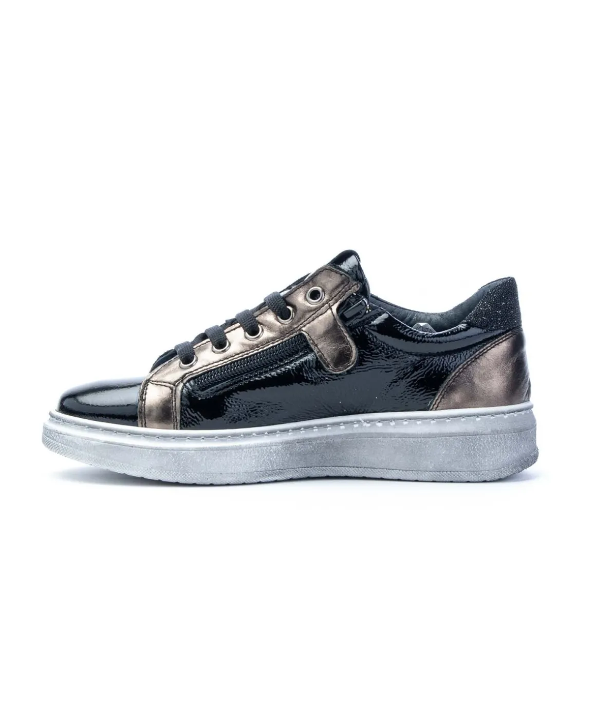 chiara_luciani_e_sneaker__3.webp CHIARA LUCIANI E21/6 SNEAKER LACCI