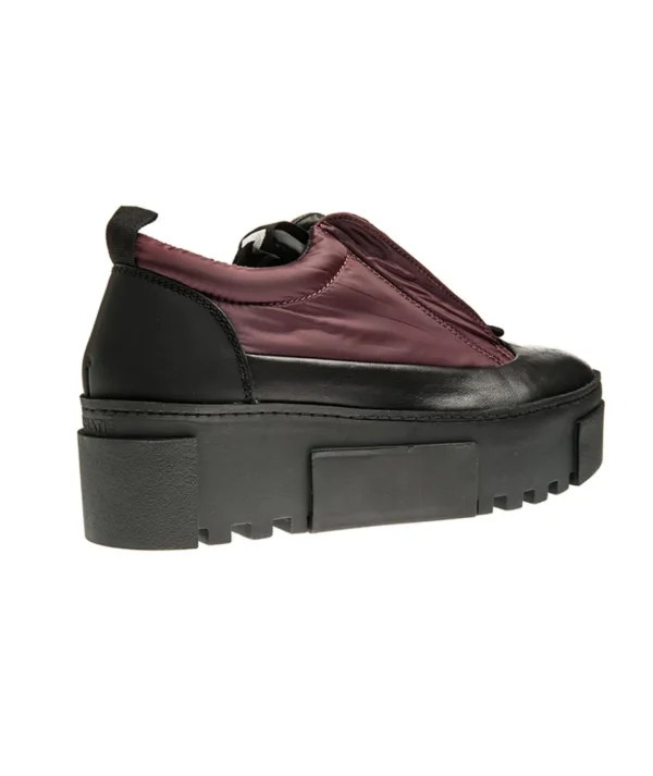 Sneakers Vic Matiè in nylon Donna