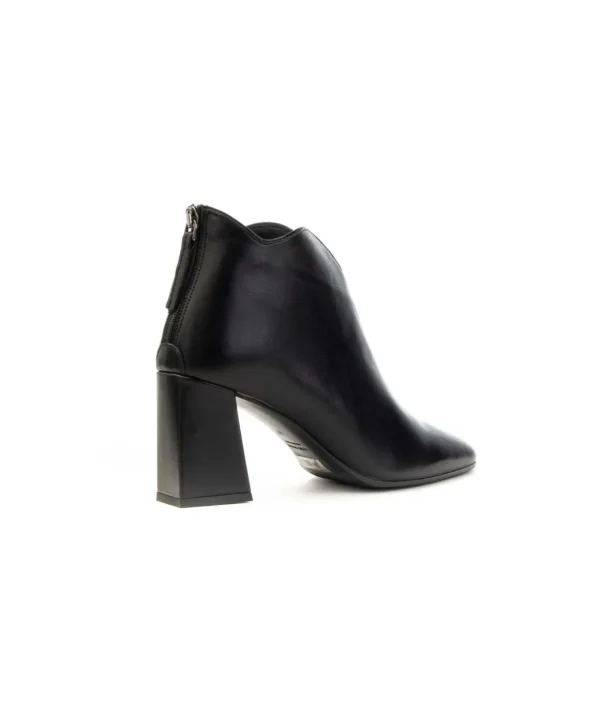 Tronchetto ankle boot 1520 in nappa leone shoes frosinone